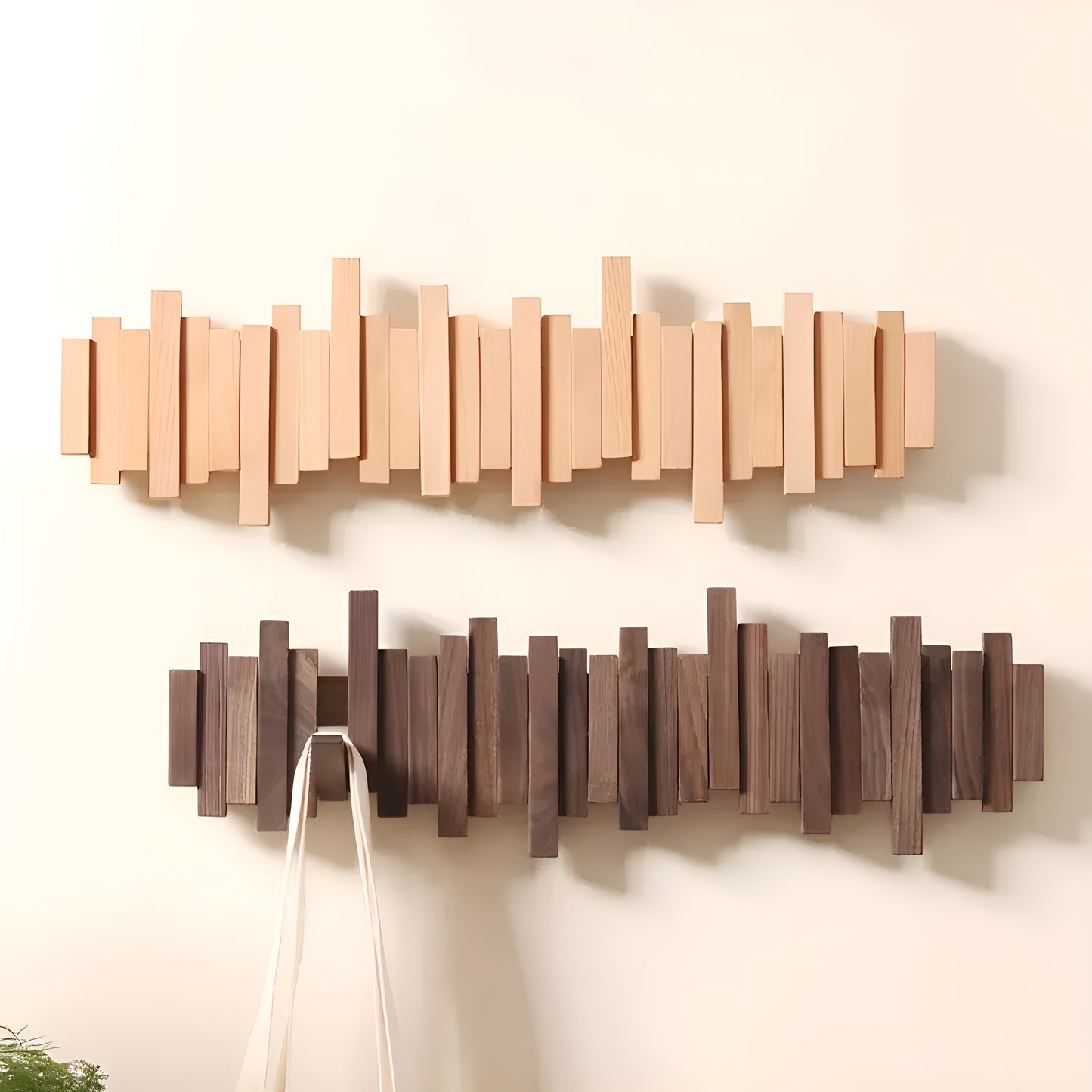 Irregular Natural Wood Wall-Mounted Hanger