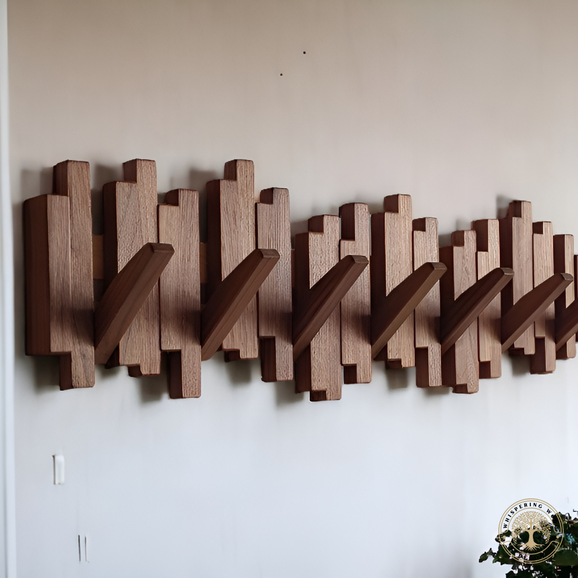 Irregular Natural Wood Wall-Mounted Hanger